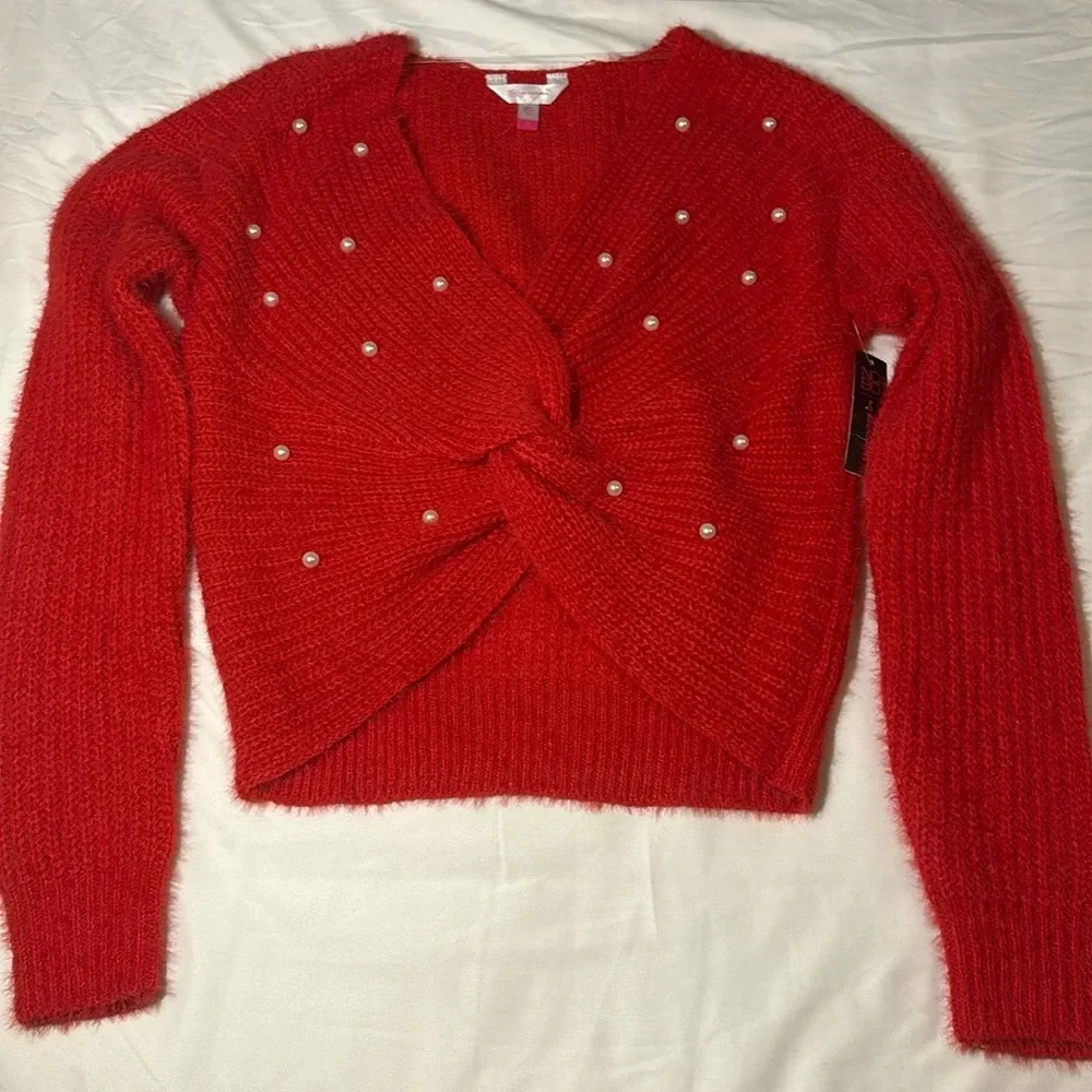 Red Twist Front Pearl Embellished Valentine Sweater size Medium - Picture 3 of 11
